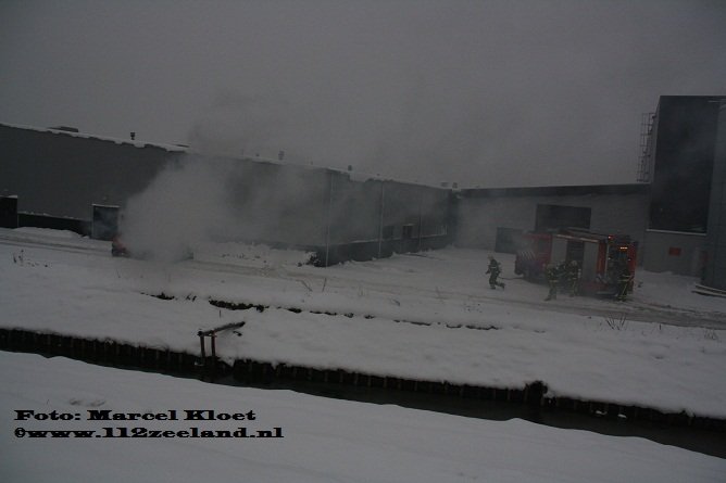 heftruck brand zeelandhallen 21-12-2010 003 met naam.jpg
